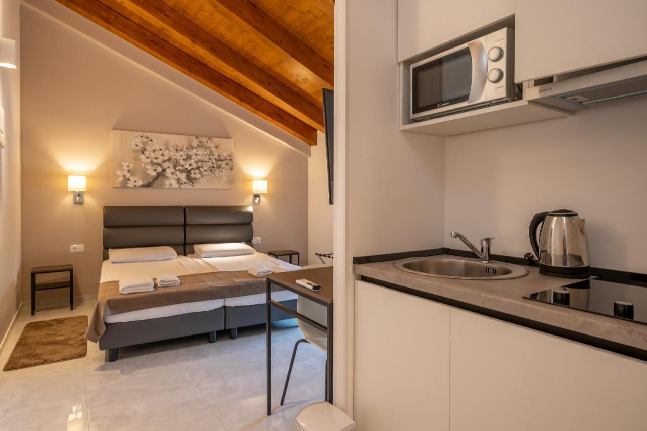 Apartment Aaa &
