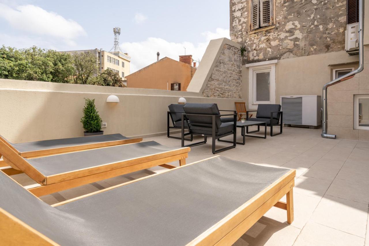 Apartament Aaa &